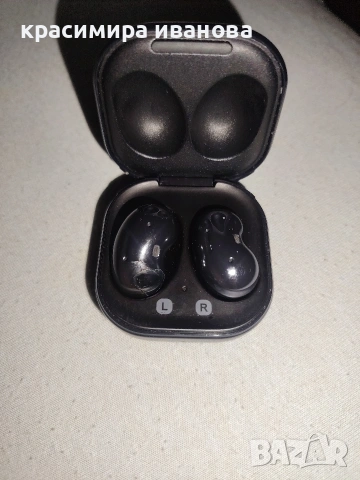 безжични слушалки Samsung galaxi buds live, снимка 2 - Безжични слушалки - 54933779