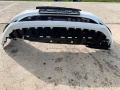 620223104R оригинална предна броня с халогени и решетки от Dacia Sandero 3, двигател H4DF480, 1.0 TC, снимка 5
