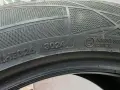 1бр зимна гума 255/50/19 VREDESTEIN L06389 , снимка 2