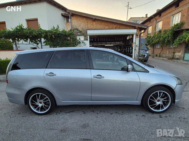 Mitsubishi Grandis 2.0TDI 7Места /бартер/, снимка 8 - Автомобили и джипове - 55219597