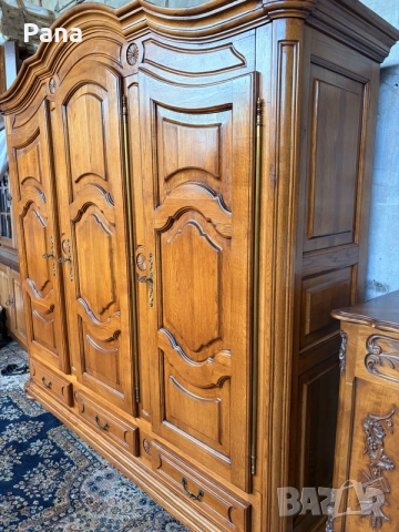 Масивен дъбов гардероб , снимка 3 - Гардероби - 55336865