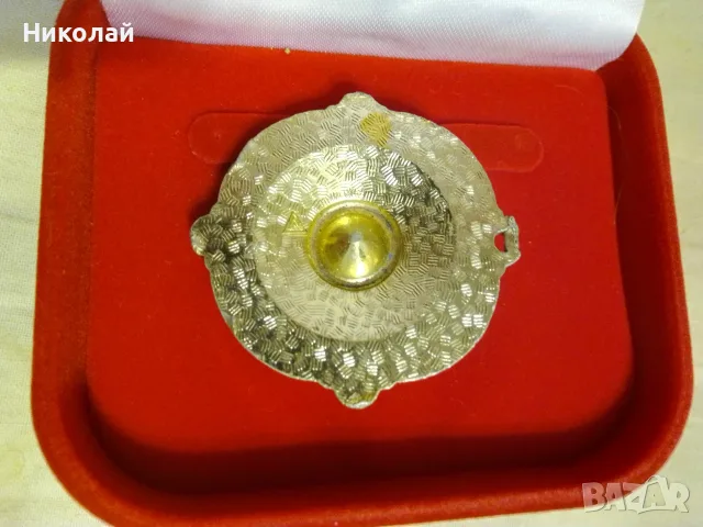 Старинен медальон с Цирконий, снимка 3 - Антикварни и старинни предмети - 55581919