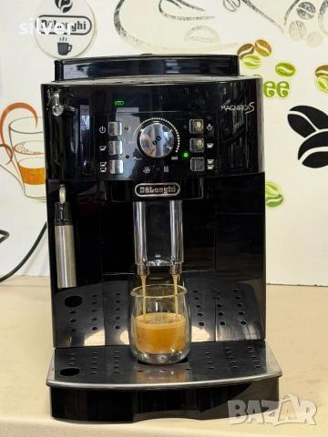 Кафемашина кафе автомат delonghi magnifica S с гаранция, снимка 3 - Кафемашини - 53986615