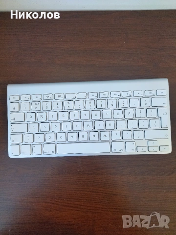 Продавам безжична клавиатура Apple A1314