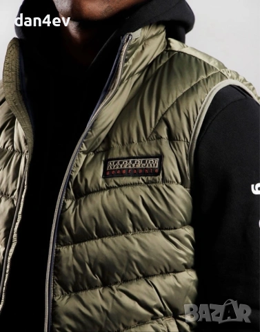 Елек Napapijri Aerons, снимка 4 - Якета - 54194425