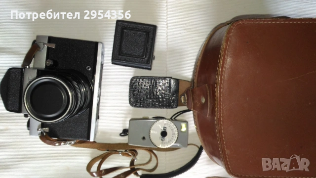 Продавам среден формат 6 на 6 КИЕВ 6-Ц   KIEV 6-C (байонет „Б“ (Pentacon Six), снимка 4 - Фотоапарати - 54371094