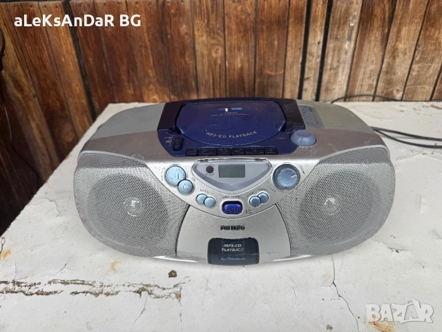 Радио касетофон Philips 