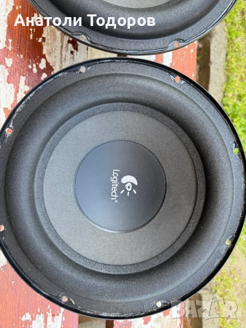 10 инчови басови говорители Logitech, снимка 5 - Тонколони - 53454934