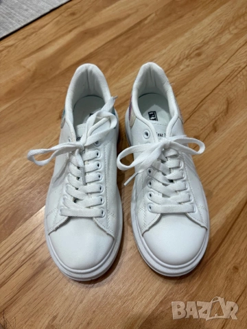 Два броя маркови спортни обувки, снимка 7 - Кецове - 54016432