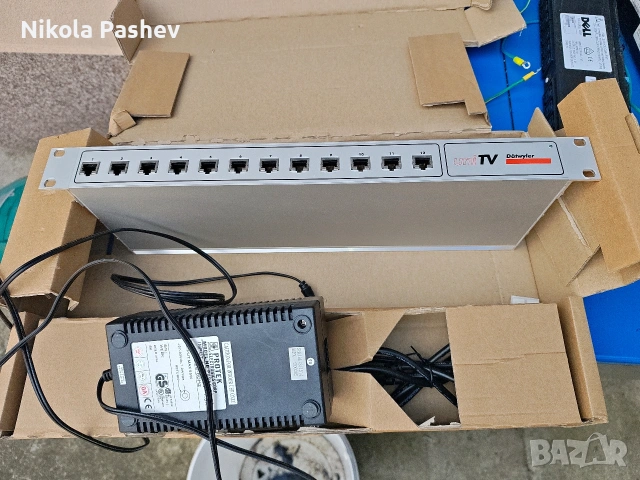 12-портов пач панел (patch panel) 