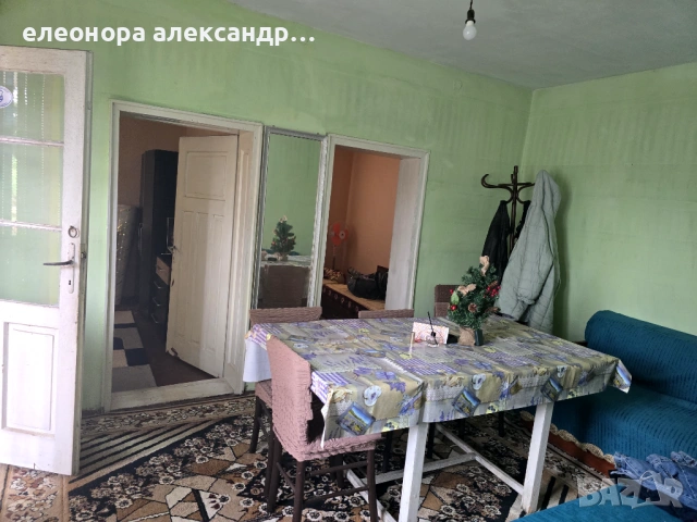 Продава се къща с двор 1,600дк., снимка 16 - Къщи - 54743937