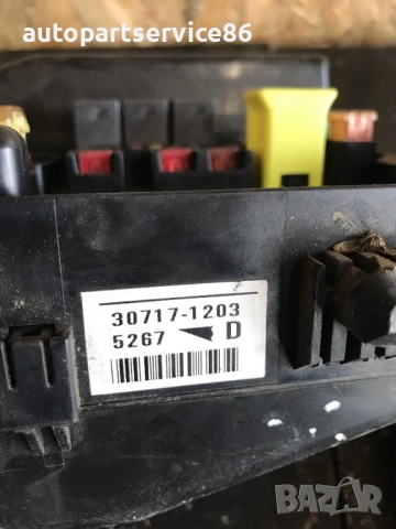 Кутия с предпазители за Mitsubishi Outlander (2003-2006) 30717-1203, снимка 2 - Части - 54798356