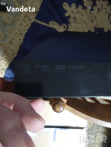 Домашна киносистема SONY DAV-F300 с DVD и USB, снимка 10 - Плейъри, домашно кино, прожектори - 50081534
