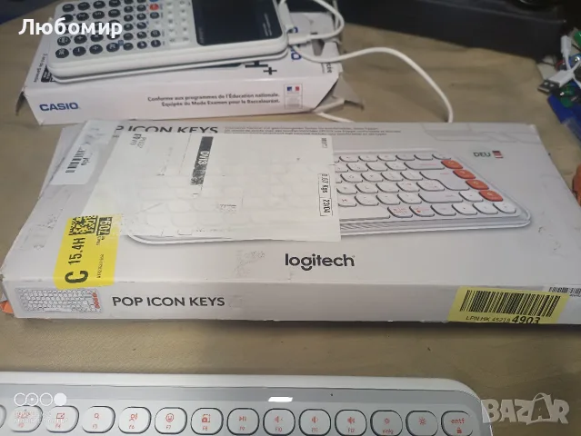 Клавиатура LOGITECH POP Icon Keys White&Orange 920-013072, снимка 2 - Клавиатури и мишки - 55498673