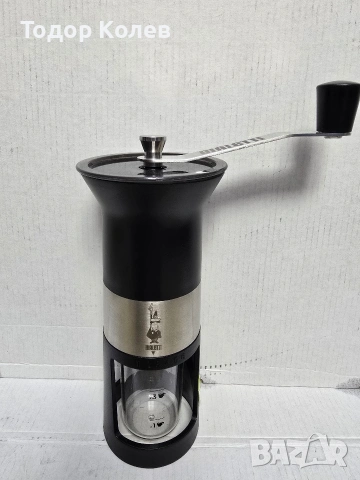 Ръчна кафемелачка Bialetti 