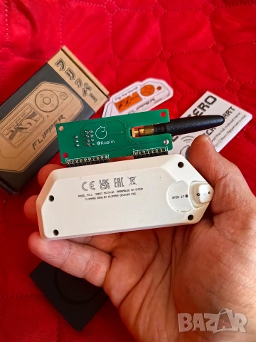 Flipper Zero + C1101 антена, снимка 2 - Друга електроника - 54143788