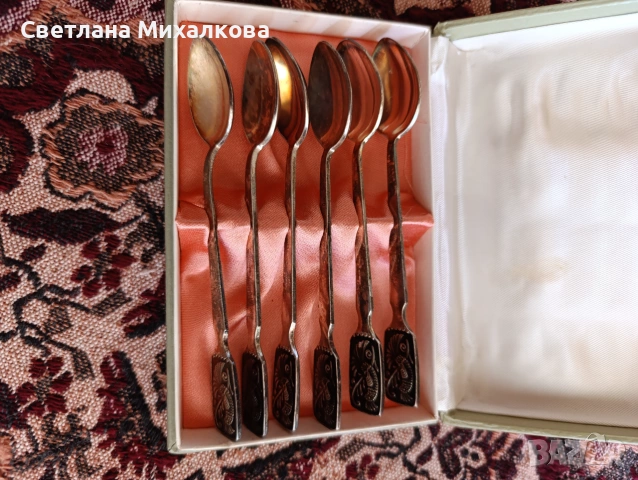 Продавам комплект сребрени лъжици за кафе , снимка 2 - Прибори за хранене, готвене и сервиране - 55144445