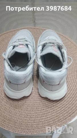 Детски маратонки размер EUR 34 , снимка 4 - Детски маратонки - 54345992