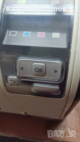 Продавам цветен принтер HP LaserJet Pro CP1525n, снимка 3 - Принтери, копири, скенери - 54339287