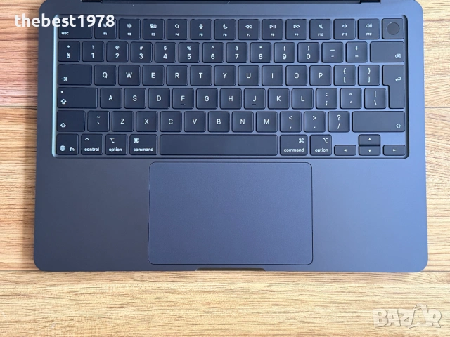 MacBook Air 13 M5`10 CPU/8 GPU/16GB RAM/512GB SSD/Гаранция/Батерия 100%-15 Цикъла/Midnight Blue/Като, снимка 3 - Лаптопи за работа - 54780161