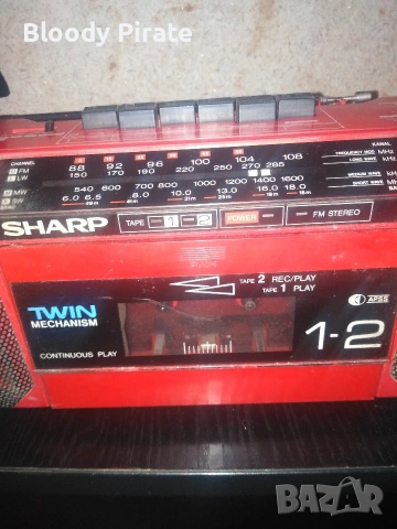 радио касетофон Шарп , снимка 2 - Радиокасетофони, транзистори - 54337165