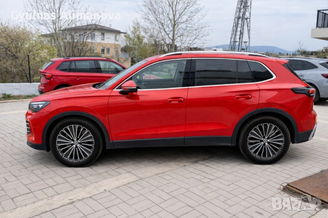 Volkswagen Tiguan Elegance 1.5 TSI DSG , снимка 2 - Автомобили и джипове - 54922415