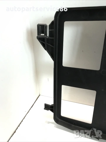 Кожух на радиаторен вентилатор за Ford Transit Mk7 2.4 TDCi (06–2011) 6C11-8146-AE, снимка 3 - Части - 55071136