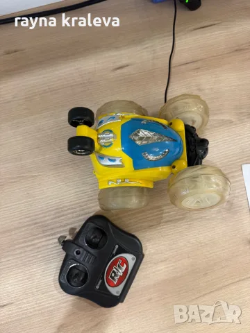 RC каскадьорска кола Crazy Twister с дистанционно, снимка 2 - Коли, камиони, мотори, писти - 55423360