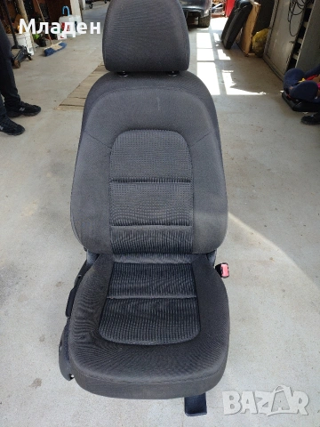 салон A4 b8 avant , снимка 3 - Части - 54707768