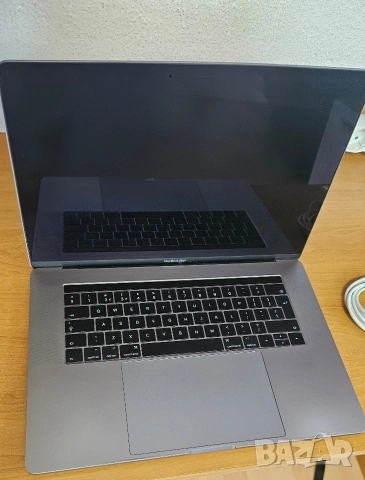 Mackbook Pro 2017 15.4 16GB RAM 256GB SSD, снимка 3 - Лаптопи за работа - 54582915