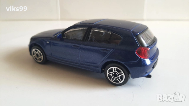 Bburago BMW 1 Series 120d - Мащаб 1:43, снимка 3 - Колекции - 54689493