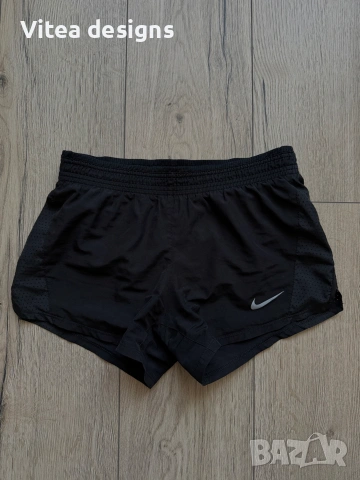 Оригинални спортни панталонки NIKE
