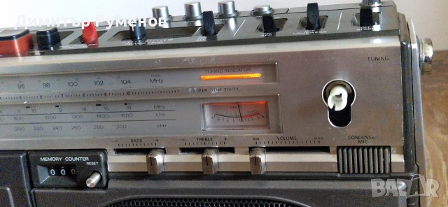 Радиокасетофон Aiwa TPR - 300A, снимка 5 - Радиокасетофони, транзистори - 54449547