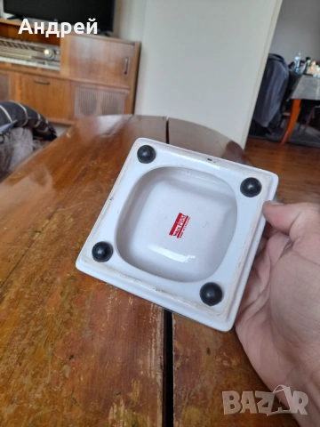 Стар пепелник Silk Cut, снимка 4 - Други ценни предмети - 54045242