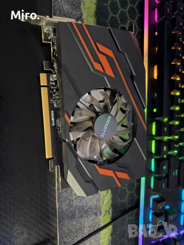 GT 1030 2 GB GDDR5 , снимка 4 - Видеокарти - 55136569