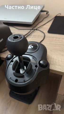 Logitech G923+shifter и оригинална кутия, снимка 2 - Други игри и конзоли - 54903147