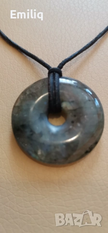 Нов амулет от Естествен Канадски Лабрадор