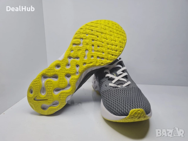 Маратонки Nike React Чисто нови без кутия. Размер 42 стелка 26.5 см. Цена 55 евро., снимка 3 - Маратонки - 54668083