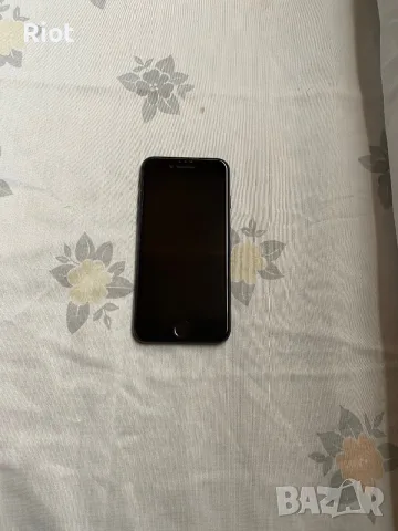 Продавам iPhone SE 2020, снимка 2 - Apple iPhone - 55484004