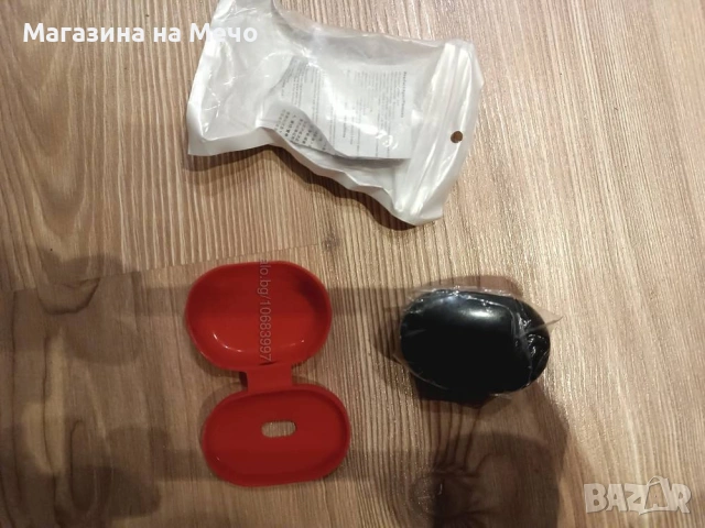 Нови слушалки с подарък калъф