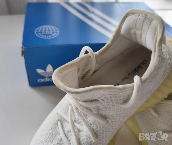 Adidas Yeezy Boost Triple White, снимка 9 - Маратонки - 54986609