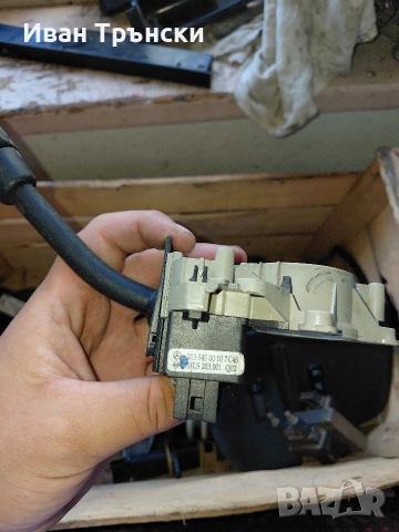 Оригинален лост за мигачи и чистачки за Mercedes W203 / C-класа – 2035450010, снимка 2 - Части - 55264098