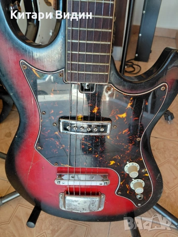 Продавам електрическа китара Sakai (Kawai/Teisco) EG-1, снимка 11 - Китари - 55228573