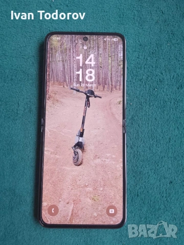 Samsung Z flip 5, снимка 4 - Samsung - 54182623