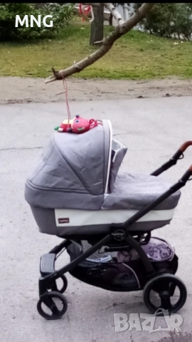 Кош за новородено Peg Perego book
