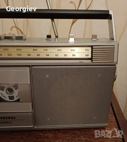 Grundig RR 340., снимка 4 - Радиокасетофони, транзистори - 55237298