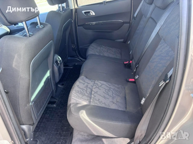 Peugeot 3008 1.6 HDI 109к.с., снимка 9 - Автомобили и джипове - 54604812