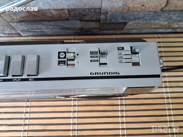 Grundig RR 345, снимка 8 - Радиокасетофони, транзистори - 54366362