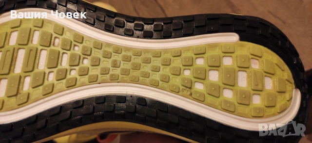 Nike Vomero plus номер 43 , снимка 17 - Маратонки - 54199405