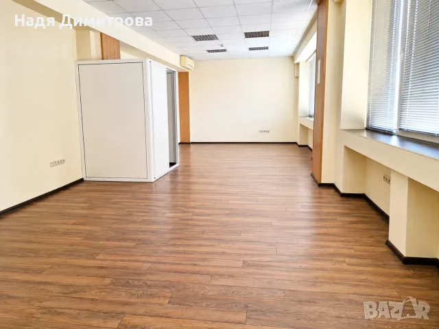 Малък Офис под наем, гр. София, жк. НПЗ Хаджи Димитър, снимка 2 - Офиси - 55320850